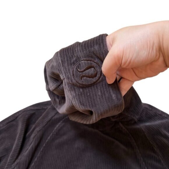 Lululemon Scuba Oversized Hoodie Velvet Cord Espresso Brown Size XS / S - Picture 3 of 4